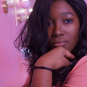 🌸 Meet the Posher  🌸